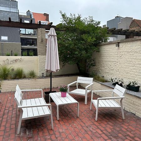 Centraal Gelegen Gezellig Verblijf Met Groot Terras Oostende Ngoại thất bức ảnh